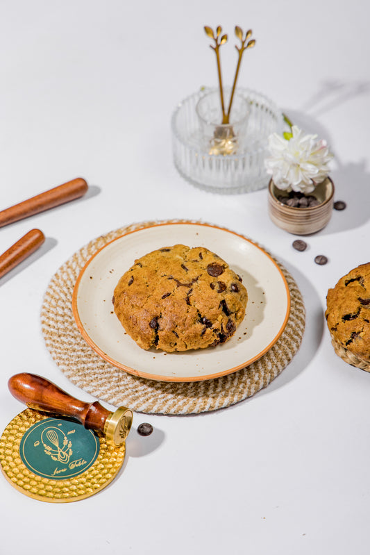Walnut - Dark Chocolate Chip Cookie